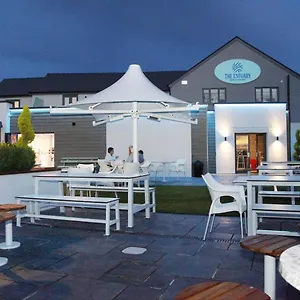 The Estuary - A Bar With Bed & Breakfast Penclawdd